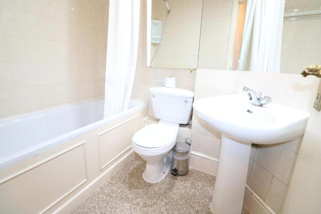 Appartement Fabulous Split Level Studio Hyde Park H3 Londen