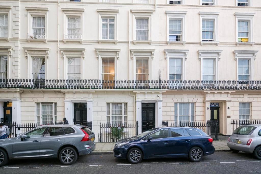 Fabulous Split Level Studio Hyde Park H3 Appartement