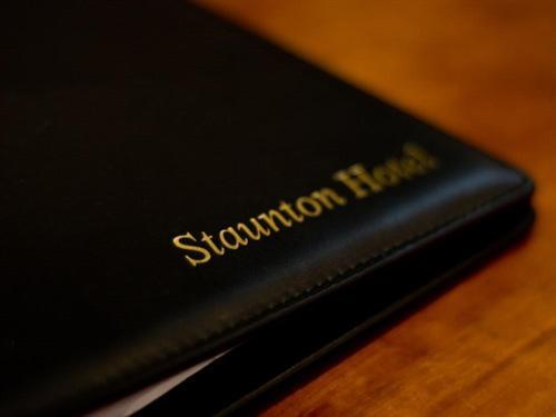 Staunton - Hotel