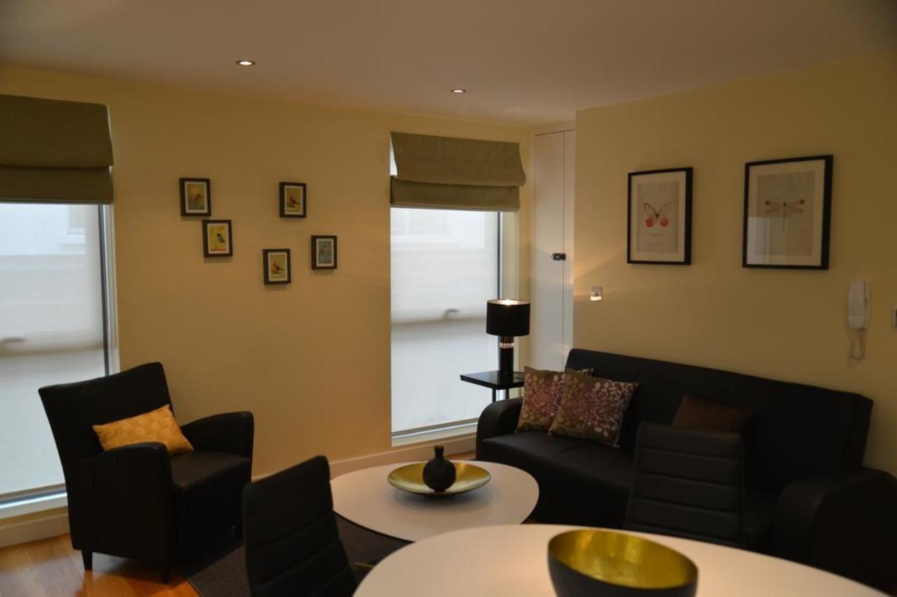 Paddington One Apartment