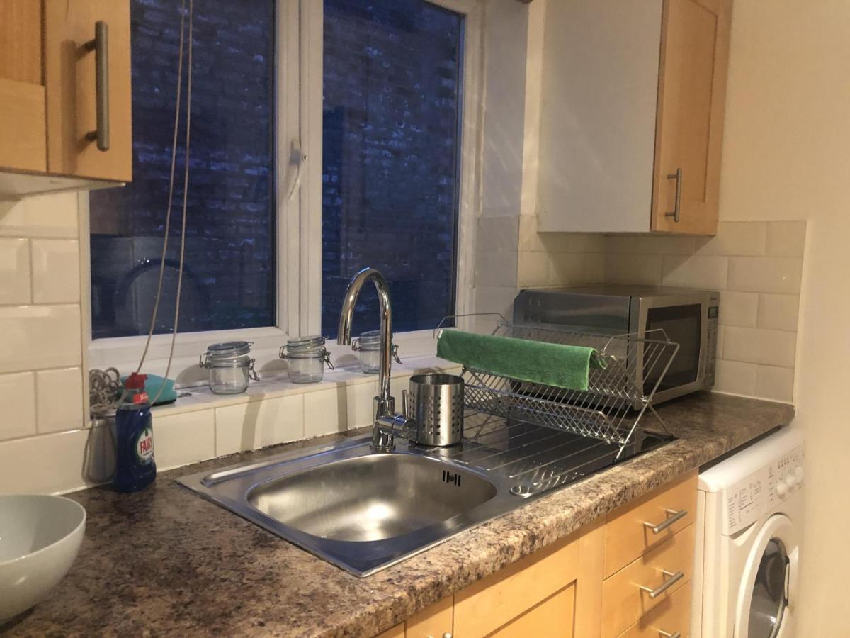 Bed and breakfast Marble Tooting High Street 3*