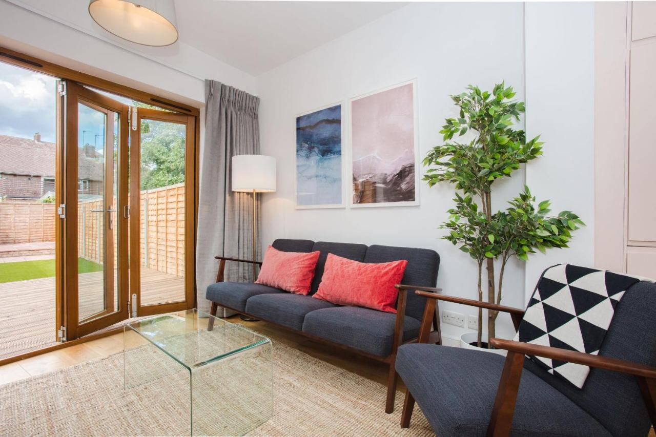 Stylish&modern 3 Bed Flat In Nw W Garden