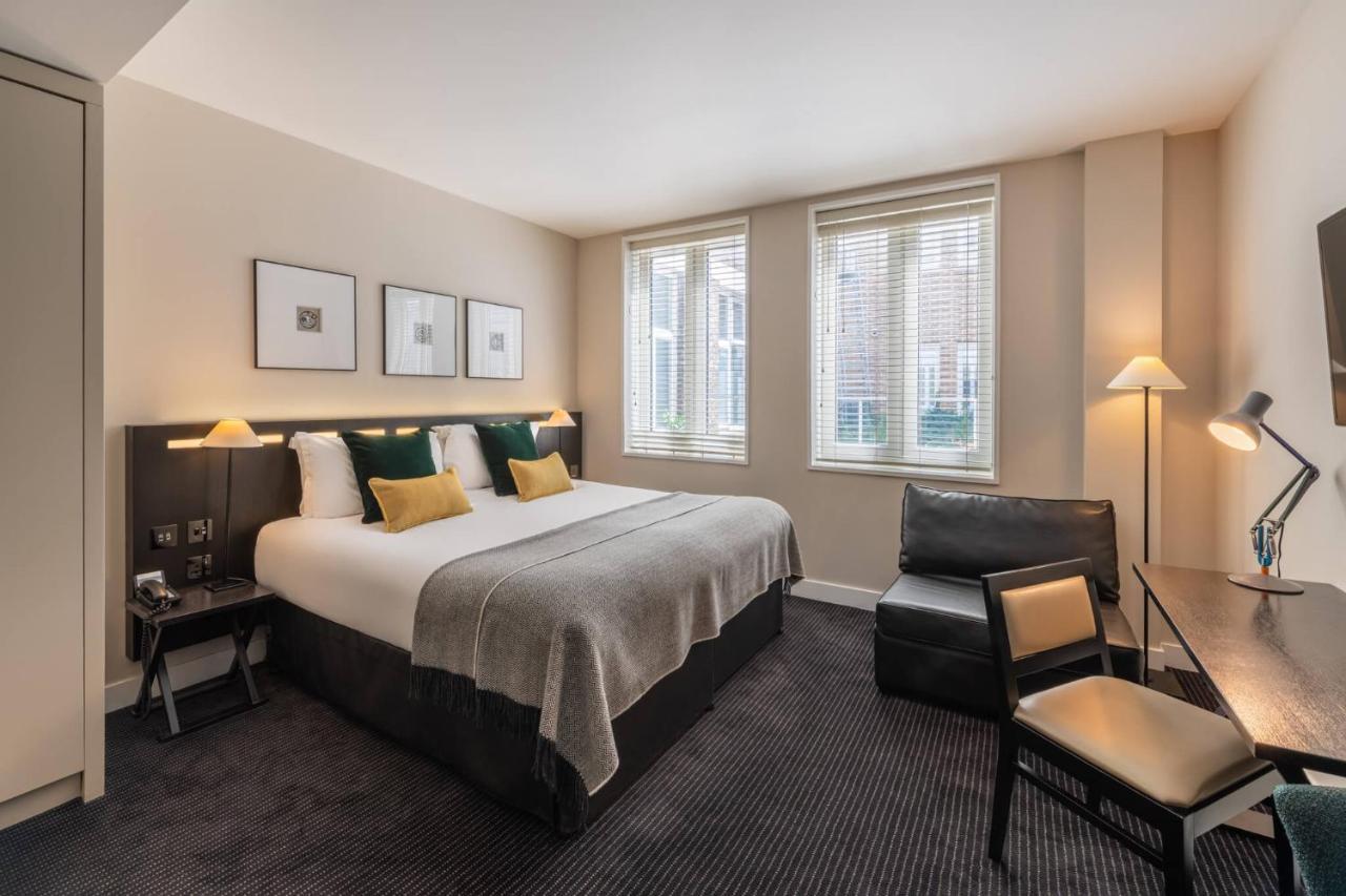 The Resident Soho Hotel 4*