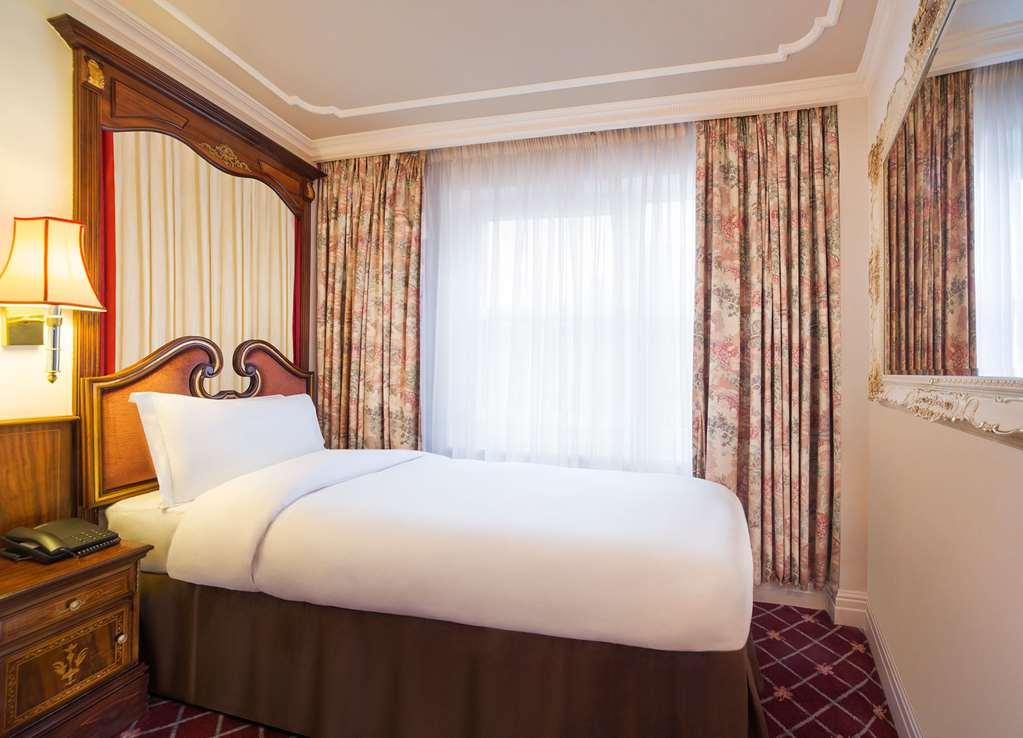 The Rathbone Hotel, Fitzrovia Hotel 4*