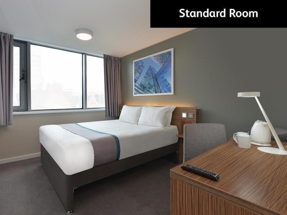 Hotel Travelodge Waterloo