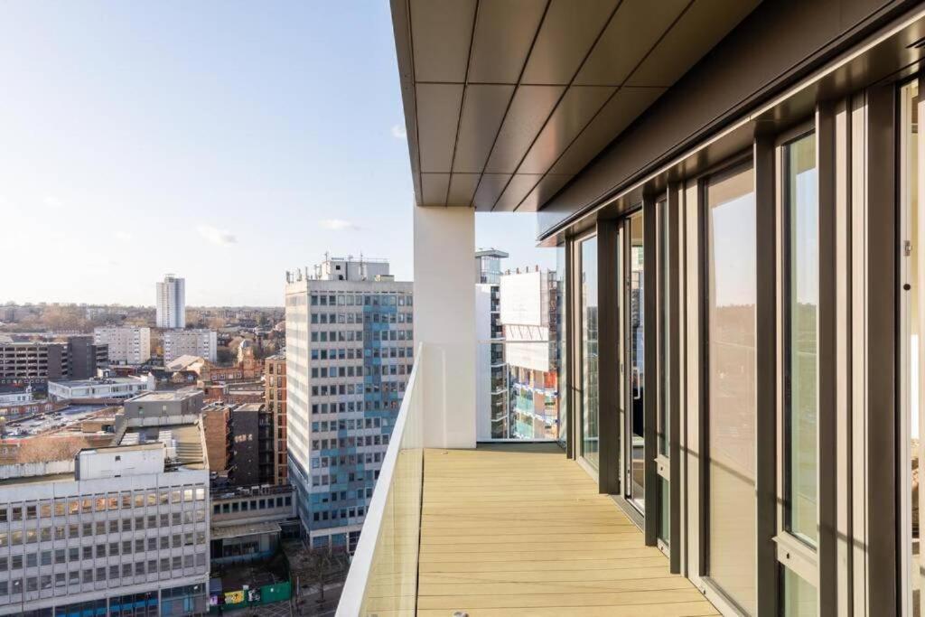 Leilighet Luxury River Side Penthouse