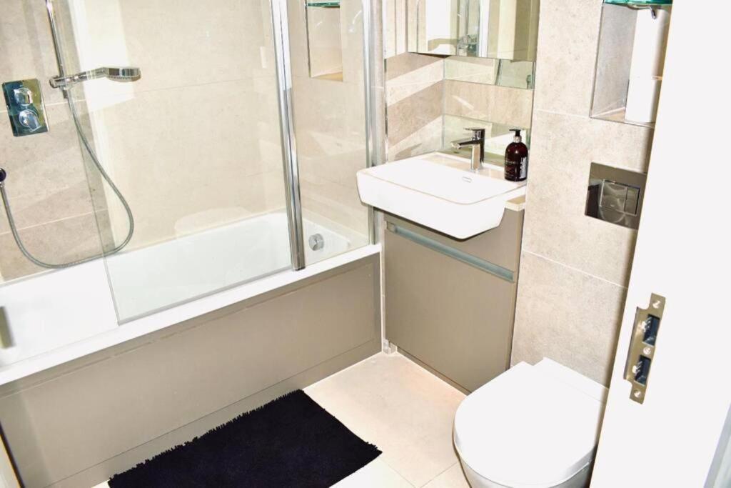 Leilighet Luxury River Side Penthouse London