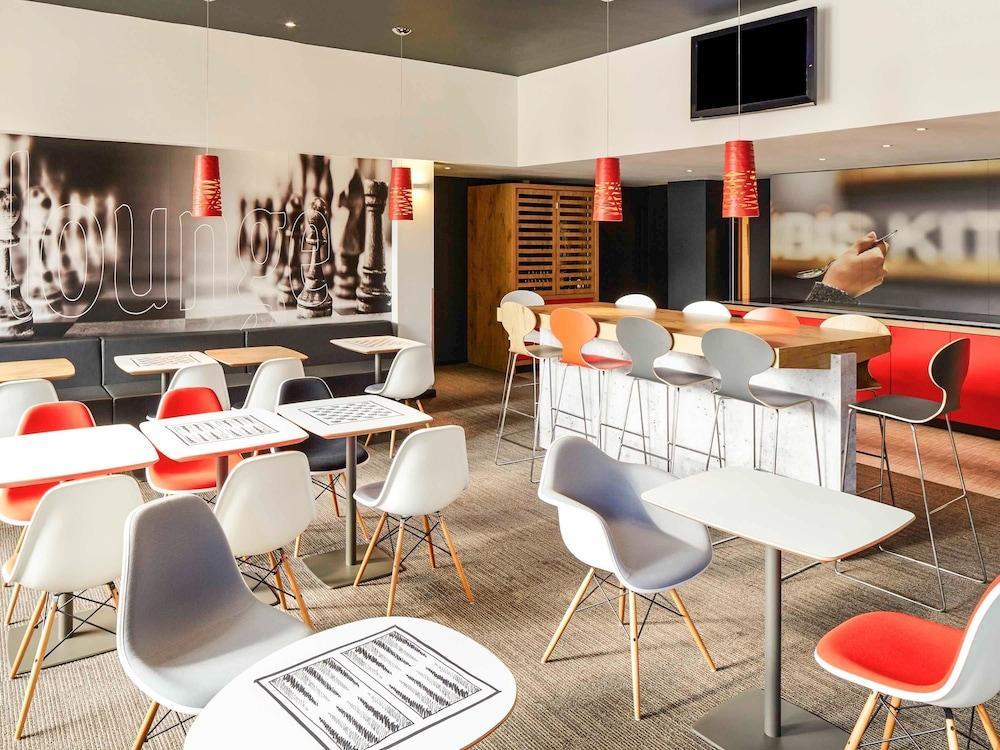 Ibis Stratford Hotel
