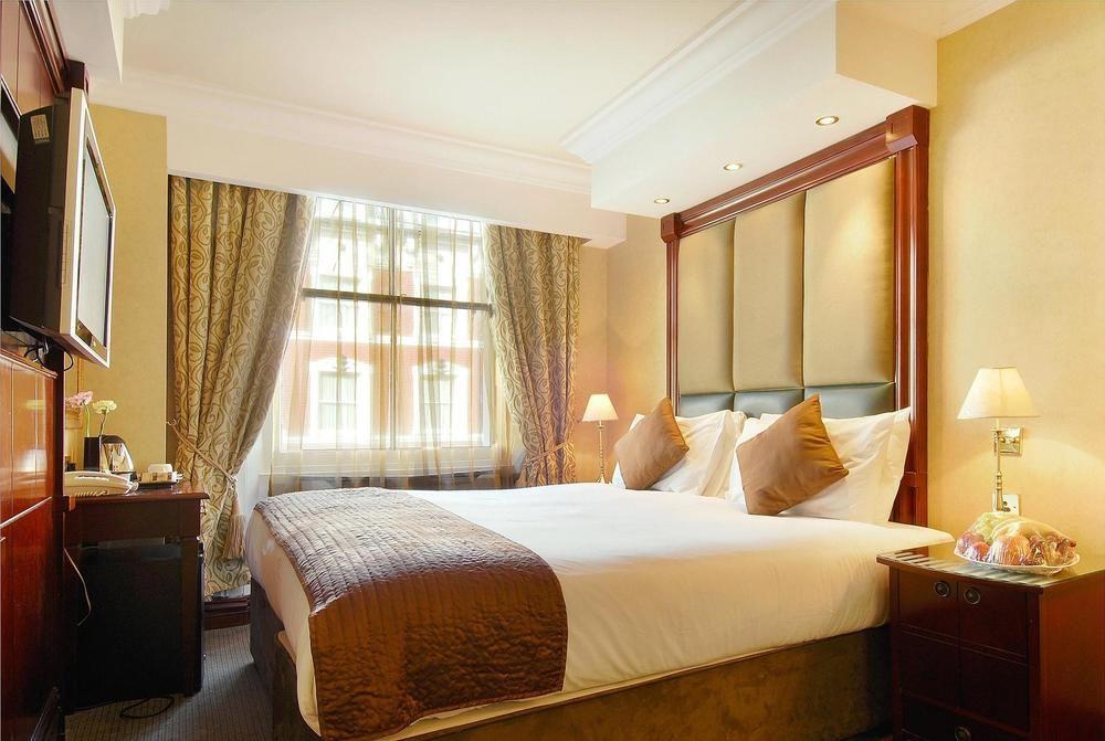 Dreamtel Kensington Hotel 3*