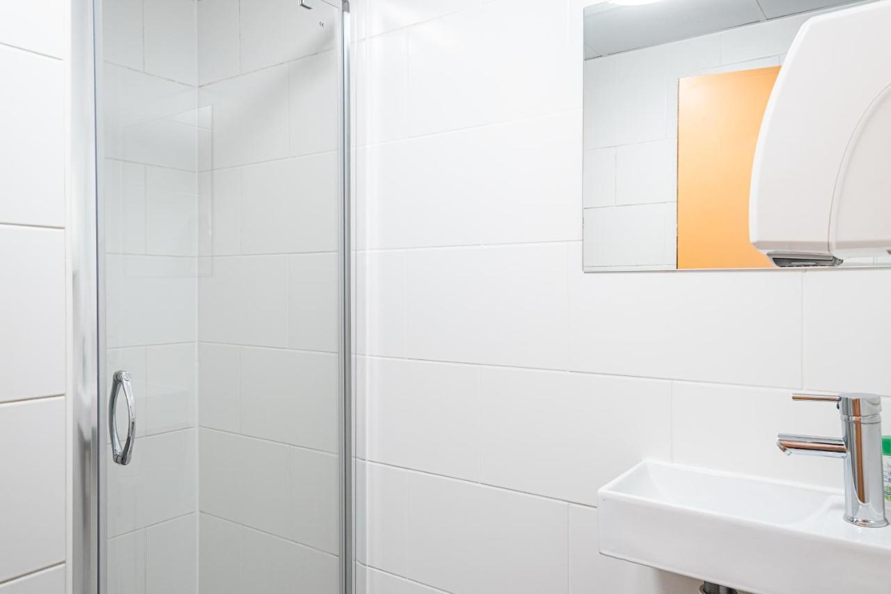 Modern And Studio, Westminster - Sk Gasthuis *