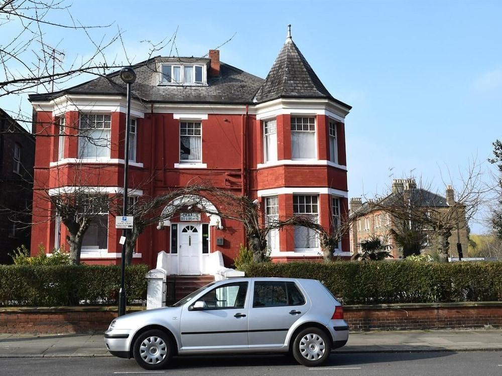 Hotel Charlie London