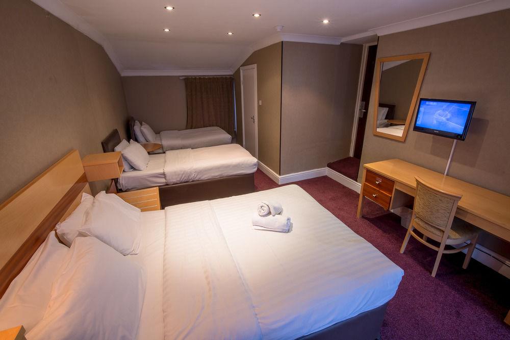 Newham Hotell 2*