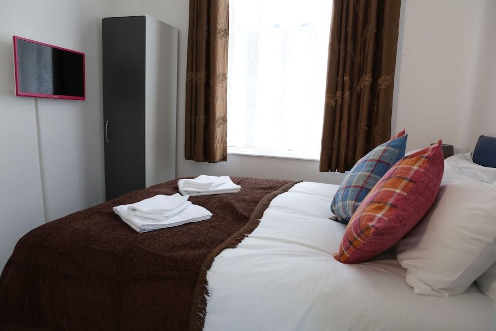 Isledon Hotel 3*