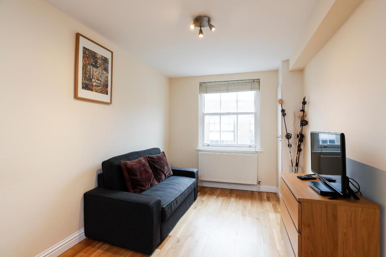 Fantastic At Camden Apartment *