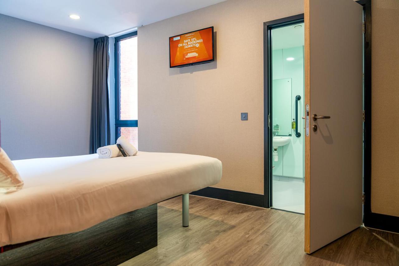 Hotell Easyhotel Shoreditch London