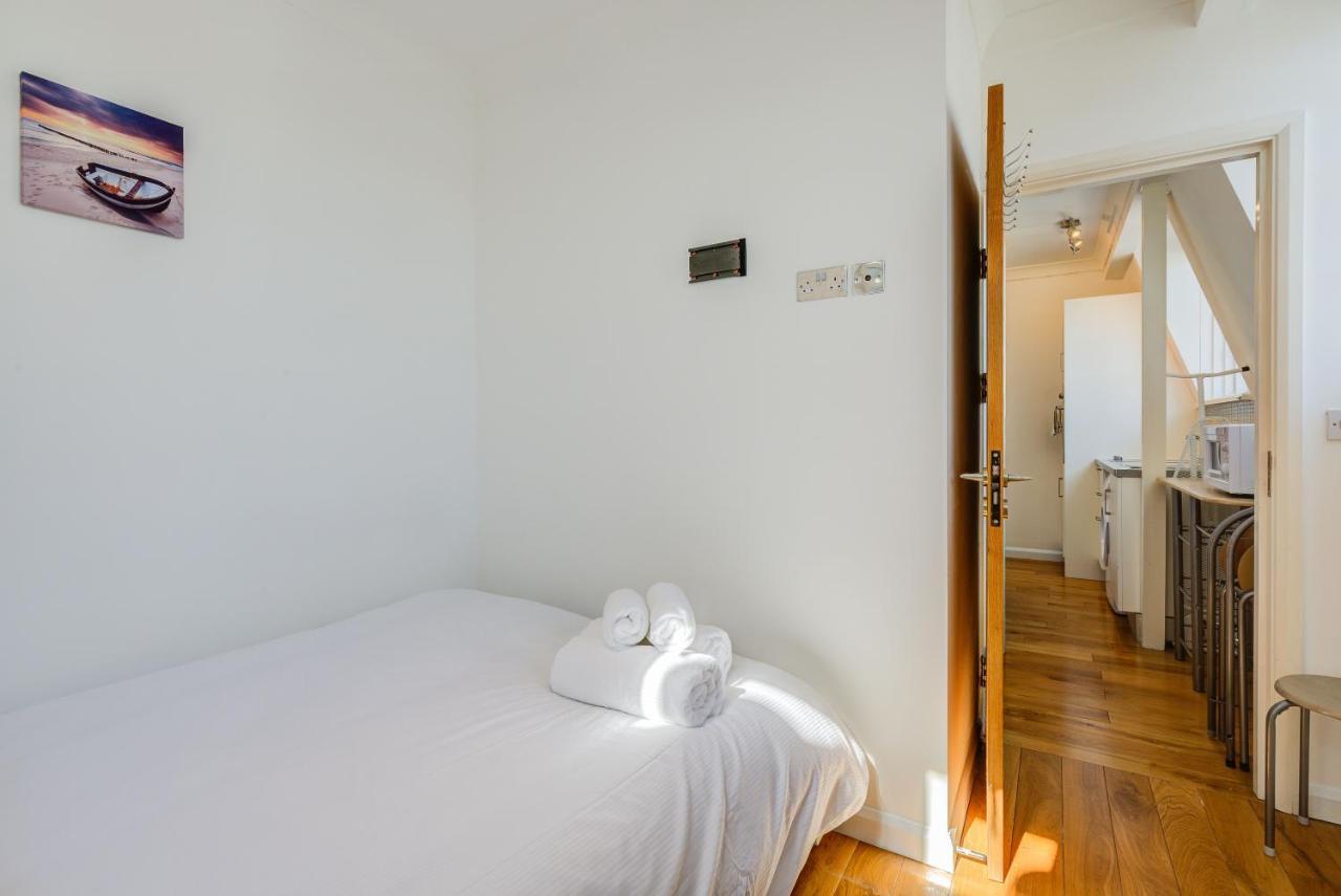 Paddington Stays By Guru London