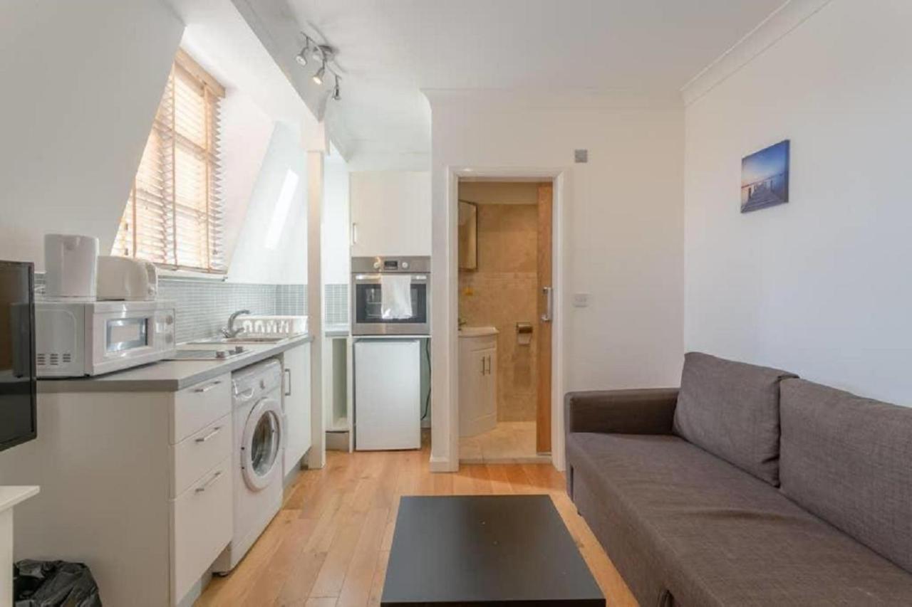 Paddington Stays By Guru London