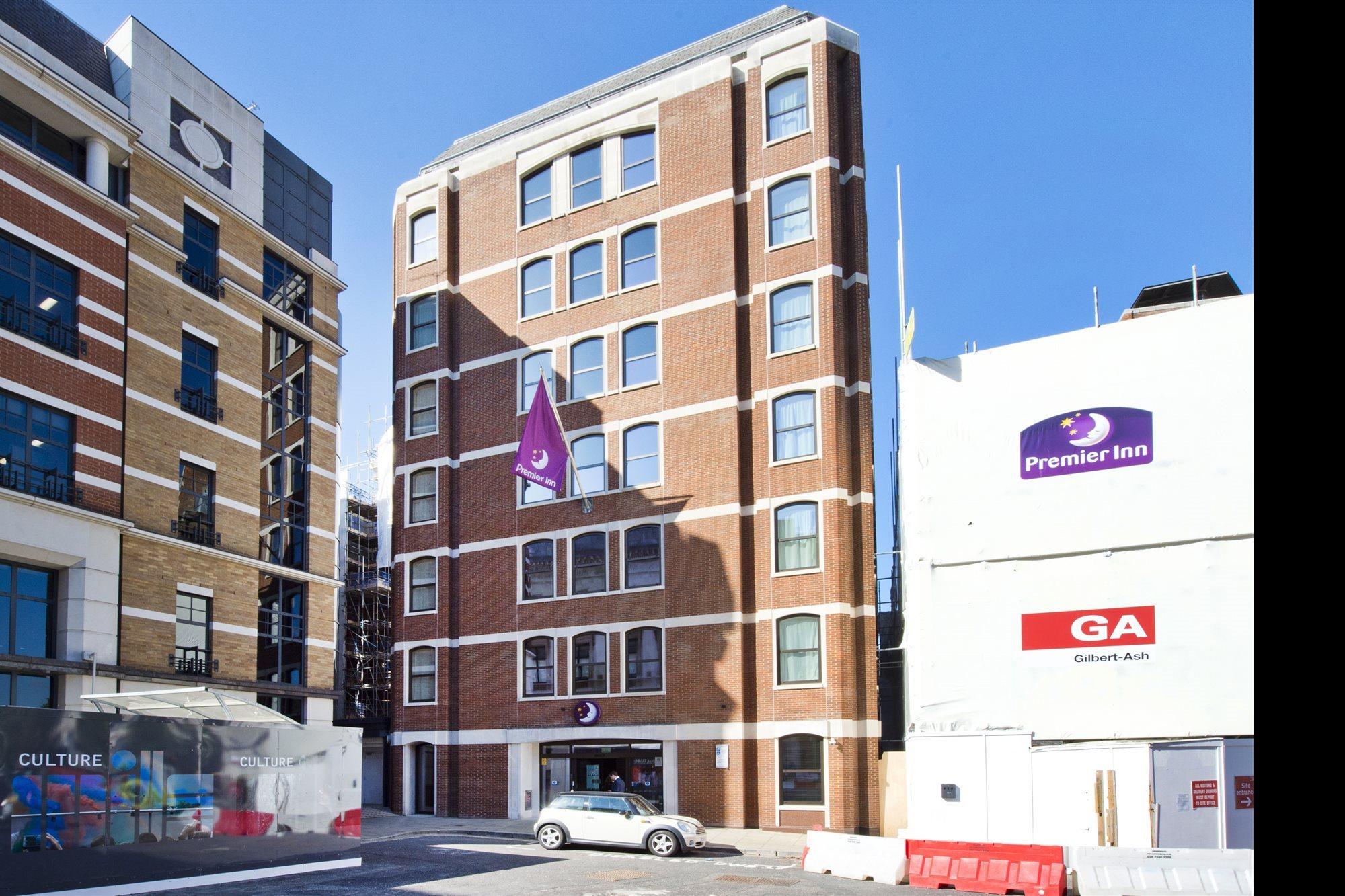 Premier Farringdon Hotel London