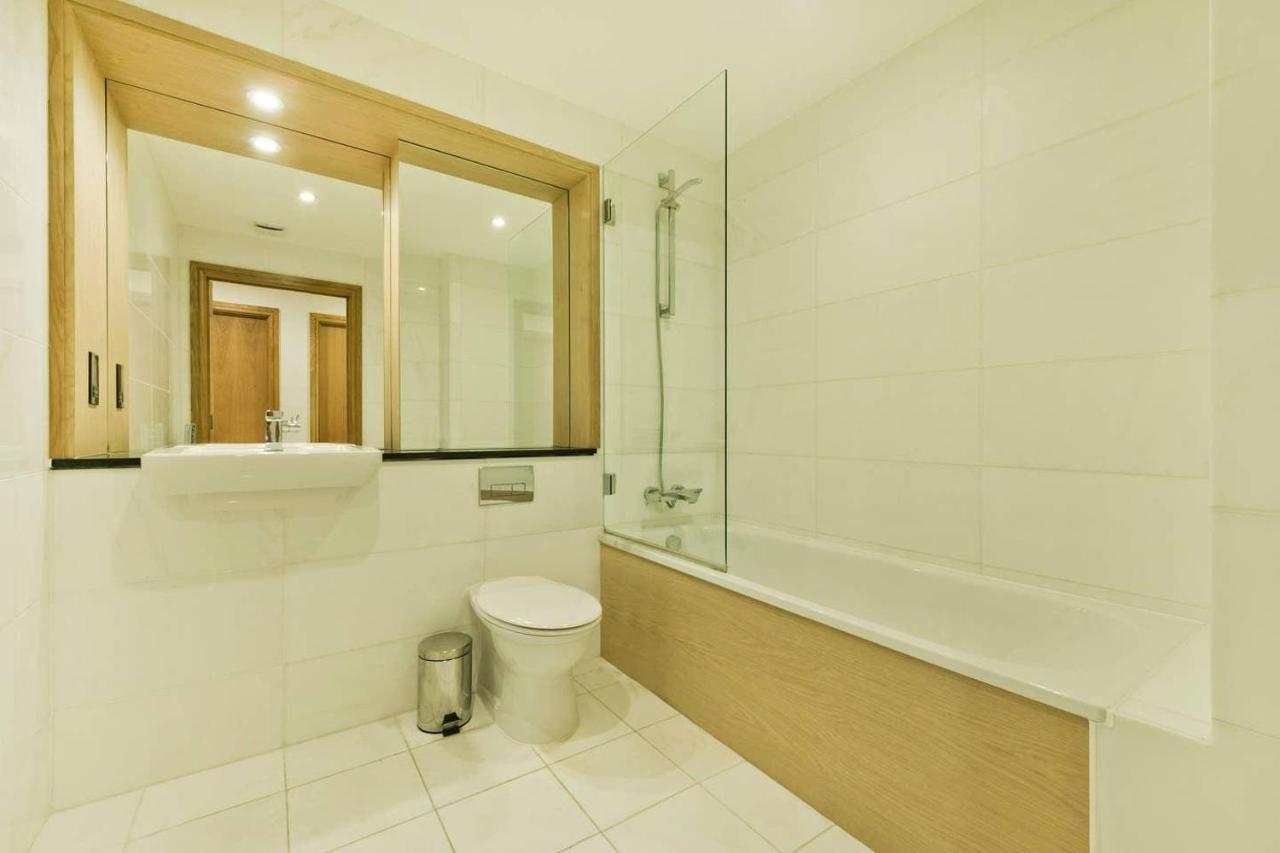Comfortable Two Bedroom Apt In The Heart Of Kings Cross Area Leilighet *