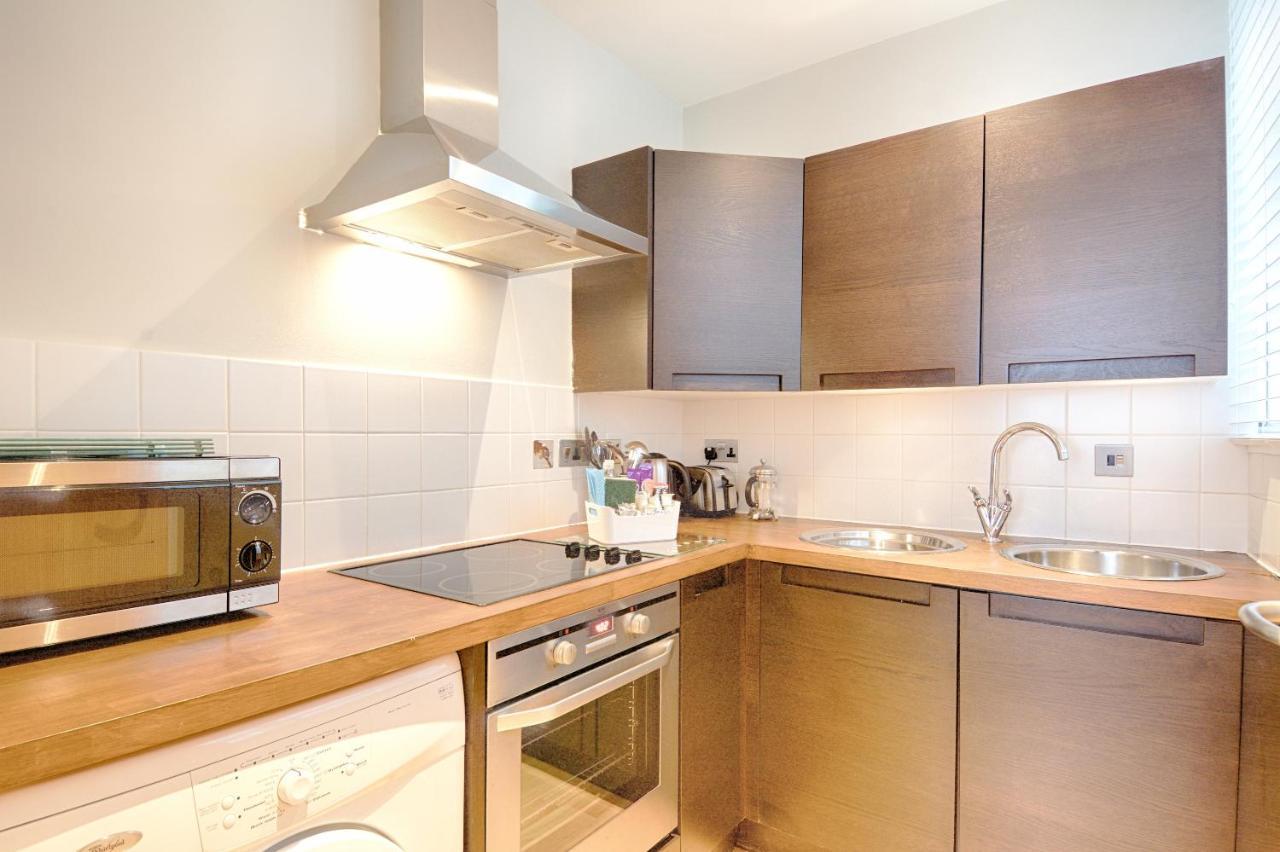 Apartment Roomspace Serviced Apartments - Watling Street London