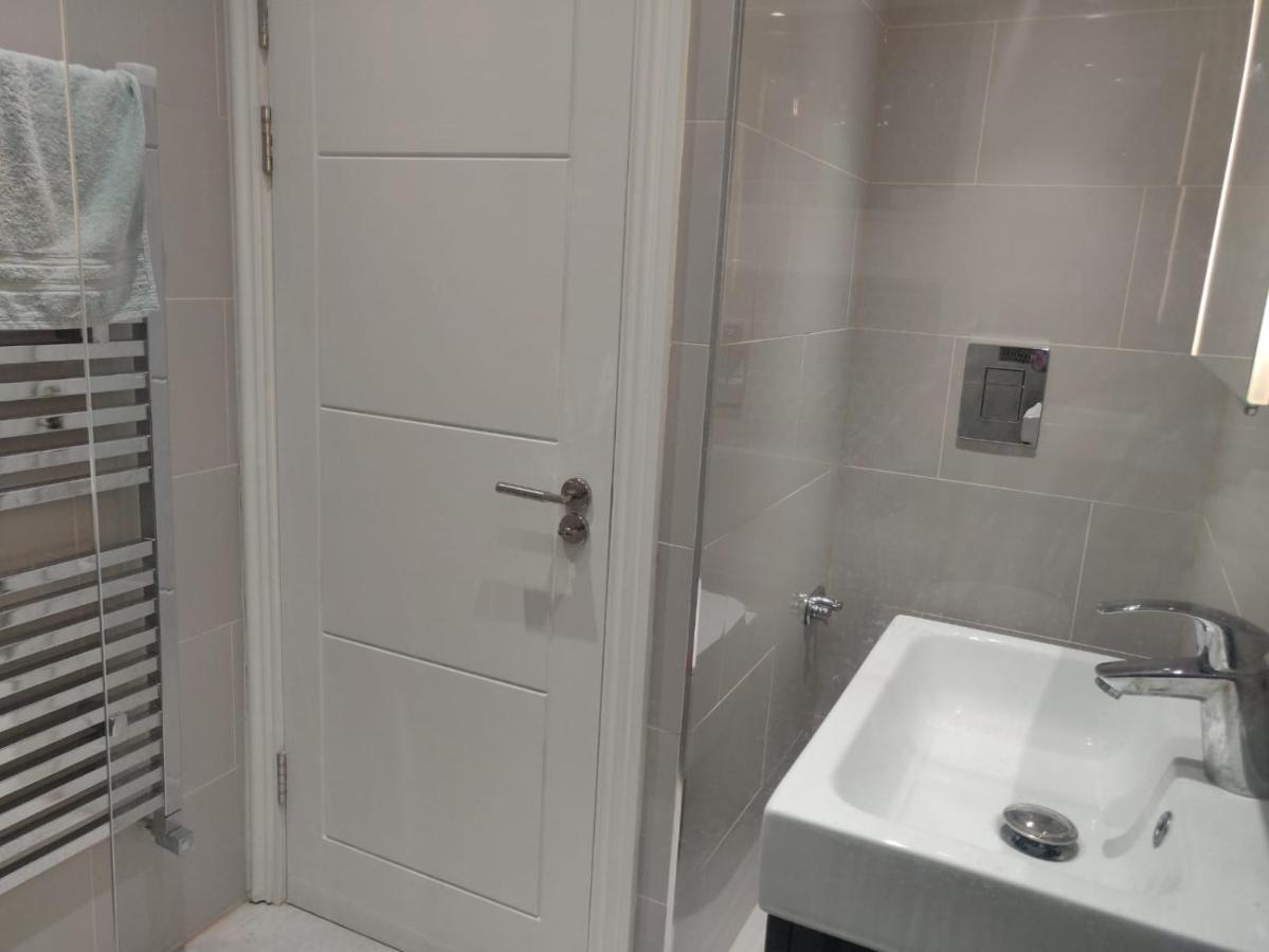Privat overnatting Stunning Double In Harrow *