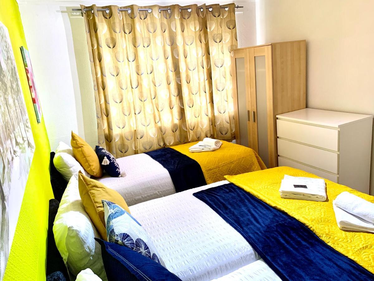 Spacious Excel 2 Bedrooms, Separate Reception, Kitchen, Full Apartment London