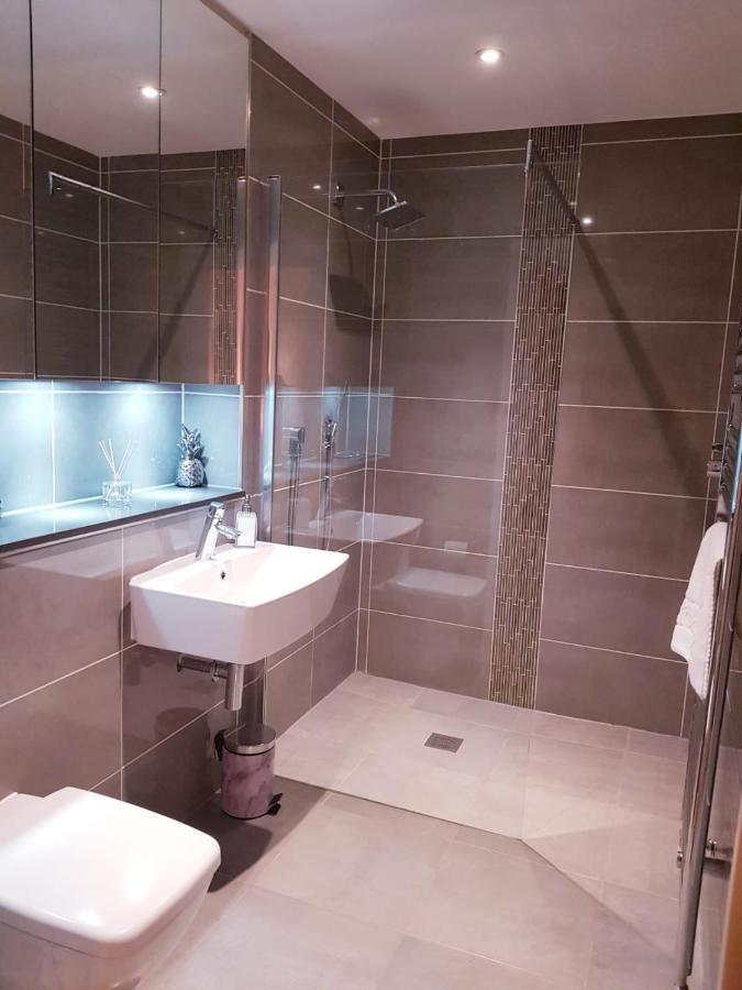 Chiswick Park Apartments, Chiswick, West Londen