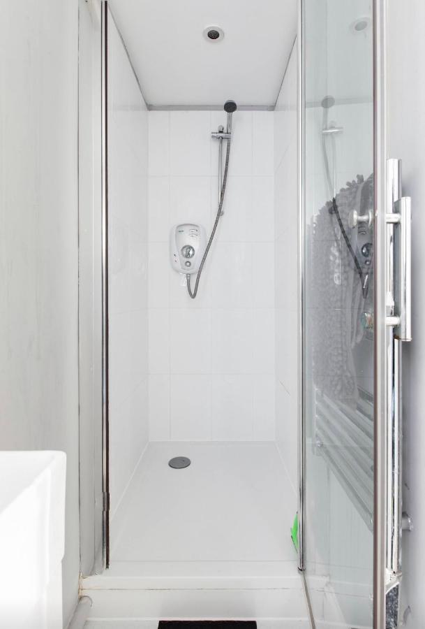 Apartamento Studio, Private, Independant Entrance, Central, Battersea Park Londres