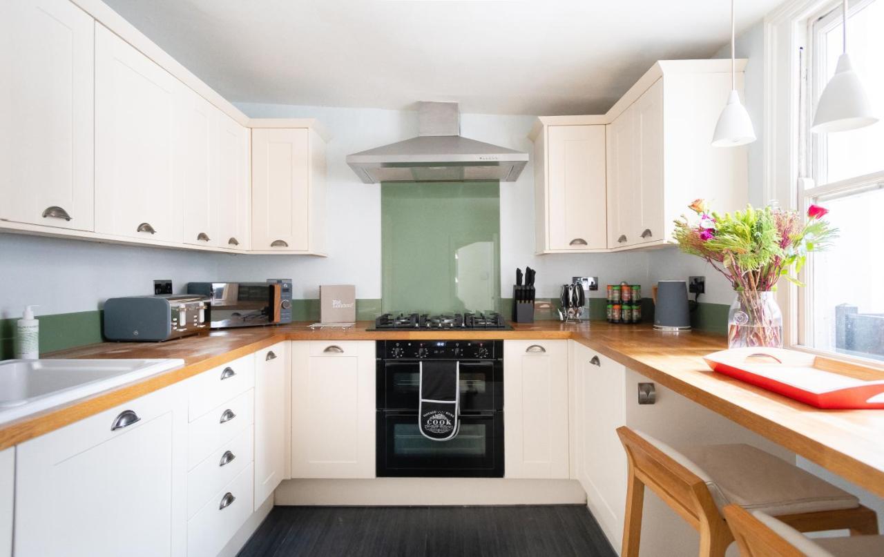 The Euston Square Escape - Modern And Central 4bdr *