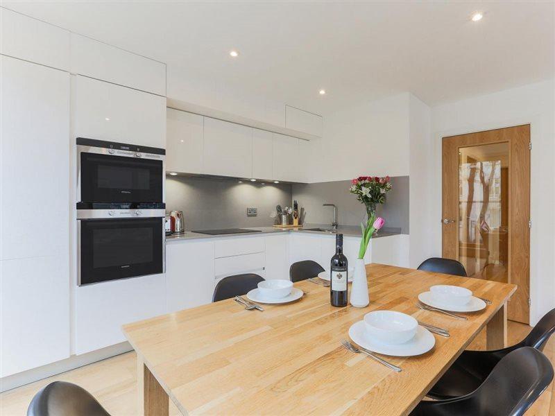 Lambeth North One Apartment