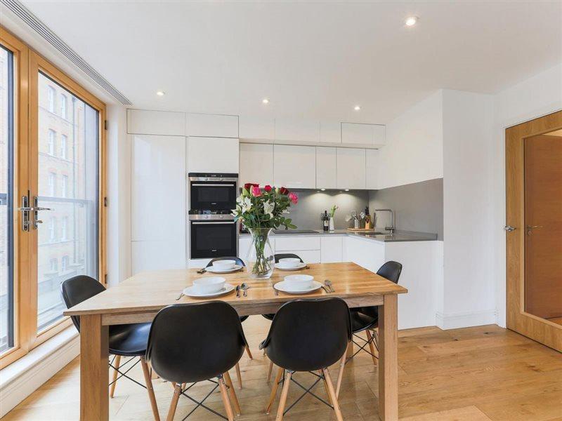 Lambeth North One Apartment
