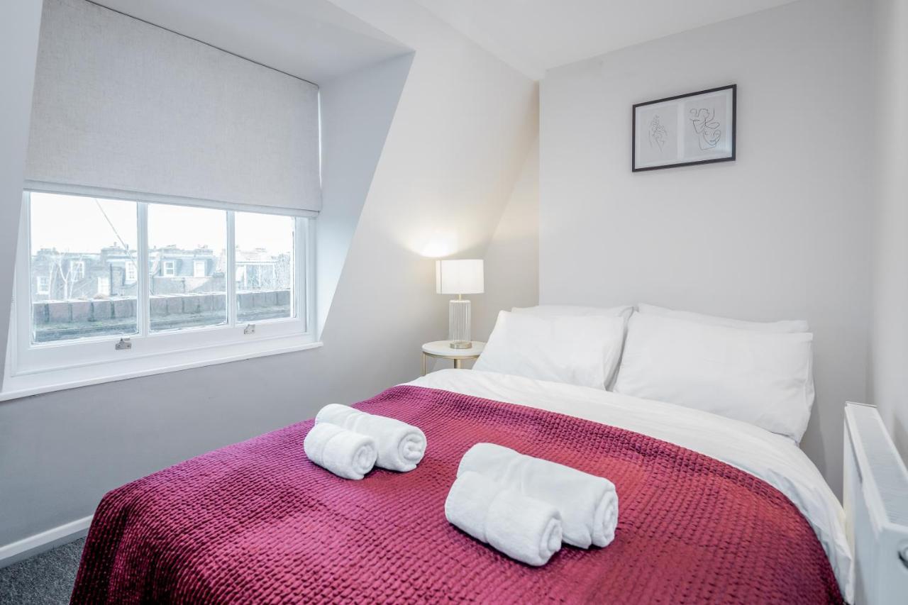 Apartment Stunning 2 Bedroom Duplex In Center Of Camden! London