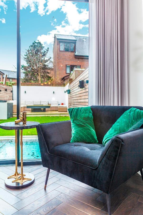 Battersea Church Road I Unique 3 Bedrooms Luxurious House Near Battersea Park * London