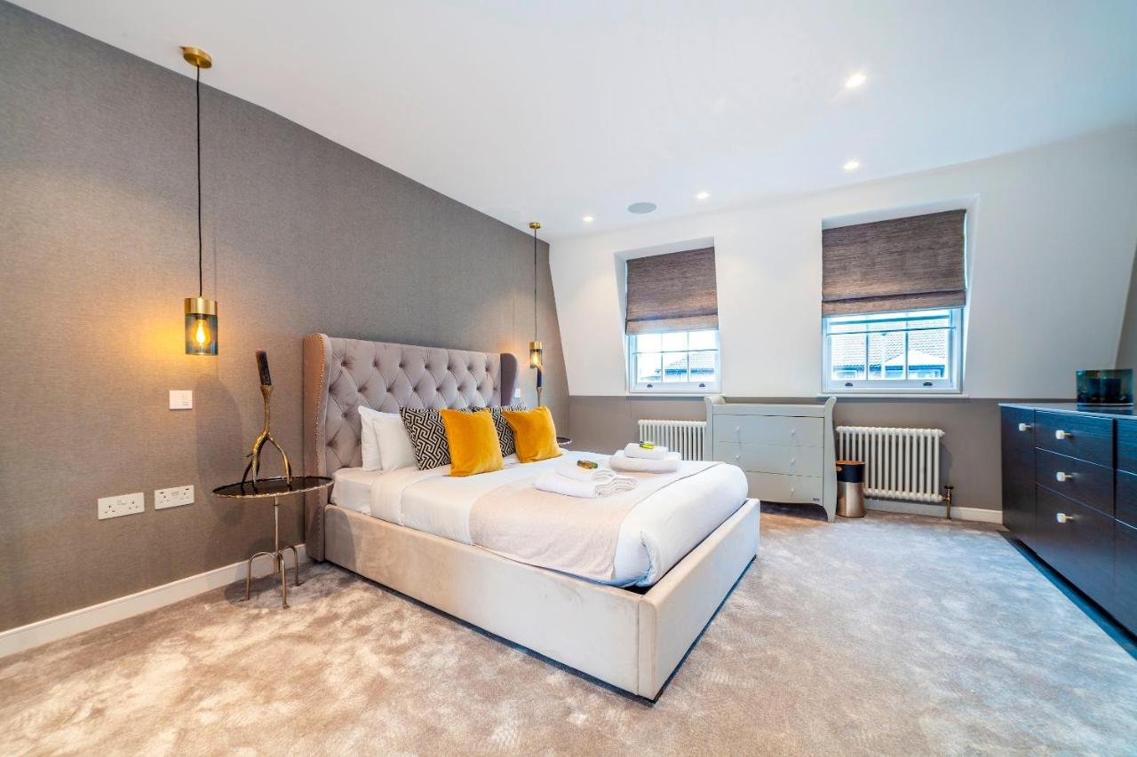 Battersea Church Road I Unique 3 Bedrooms Luxurious House Near Battersea Park Holiday home *