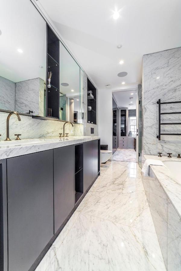 Battersea Church Road I Unique 3 Bedrooms Luxurious House Near Battersea Park Holiday home *