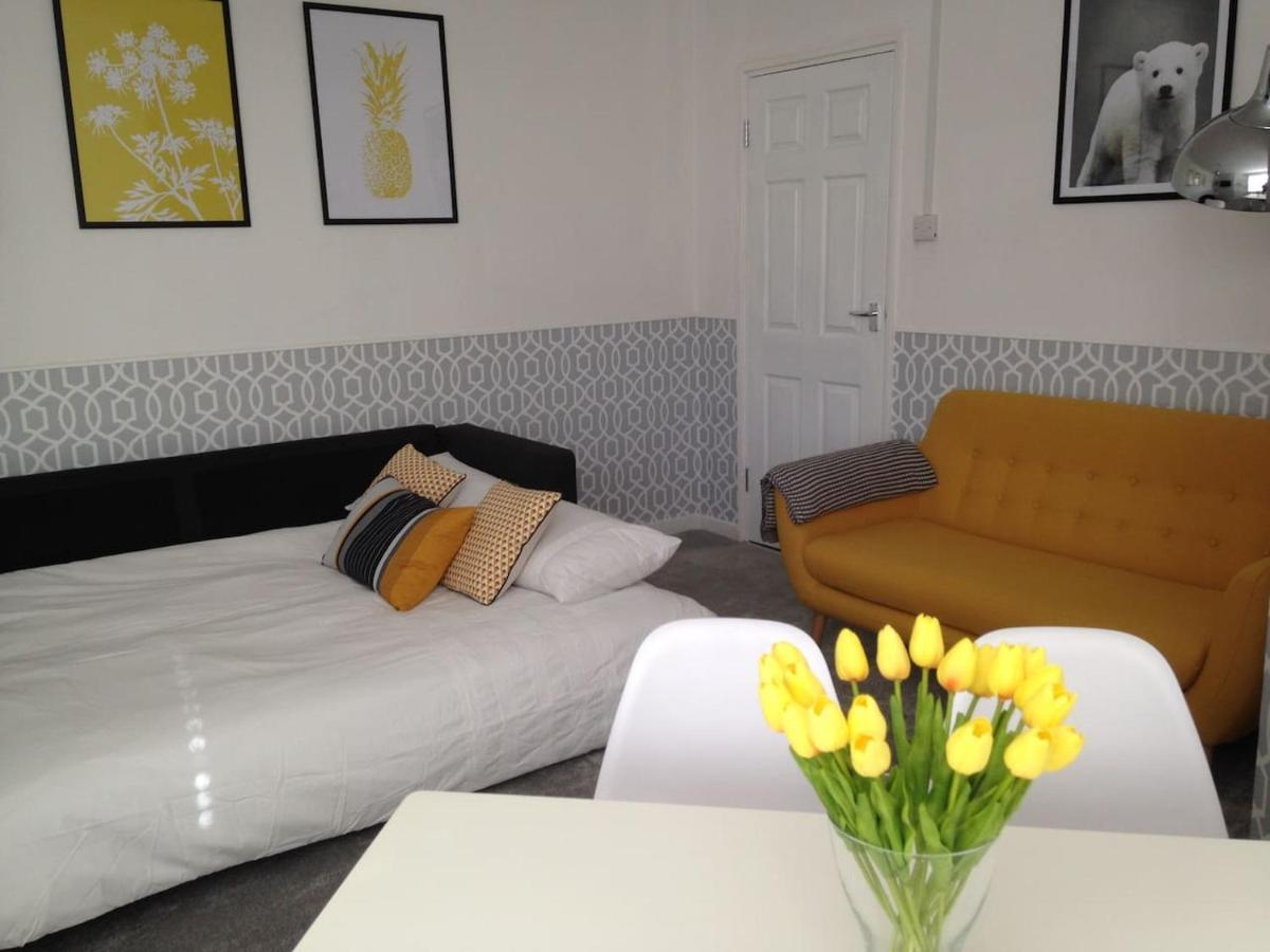One Bedroom Flat In Fulham Apartment London