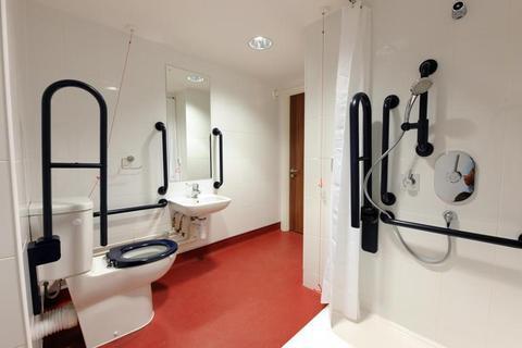 Point A Westminster Hotel 3*