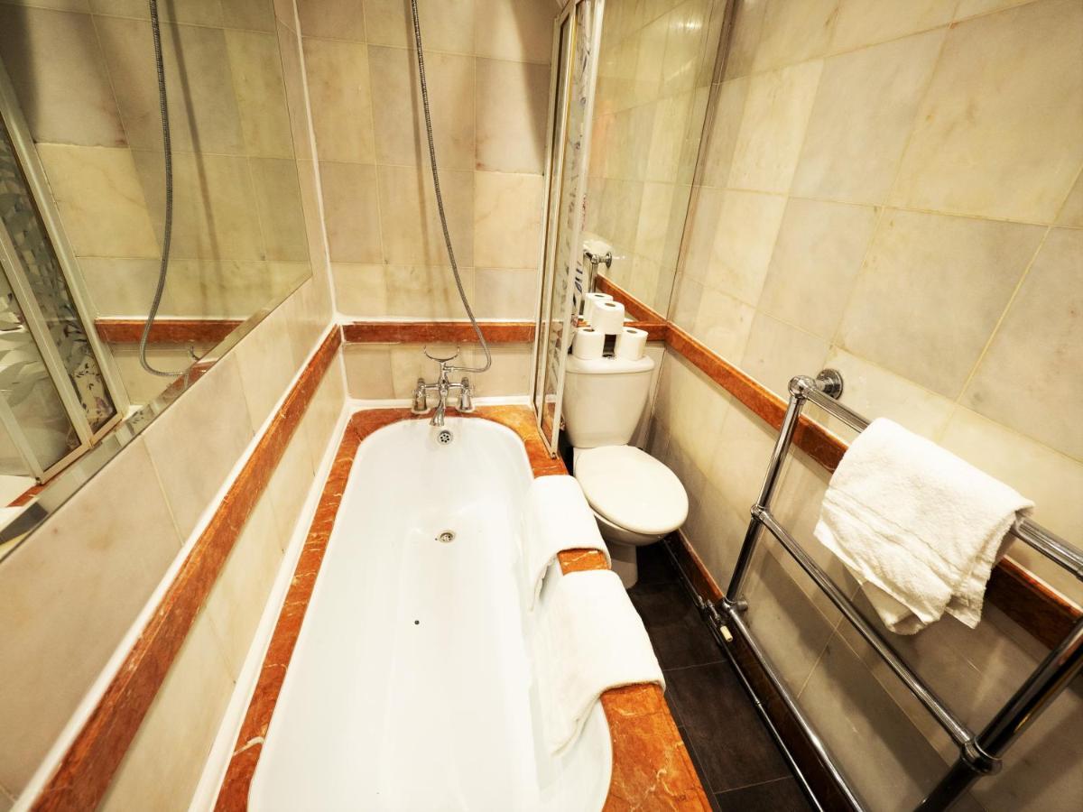 Holiday Apartment *