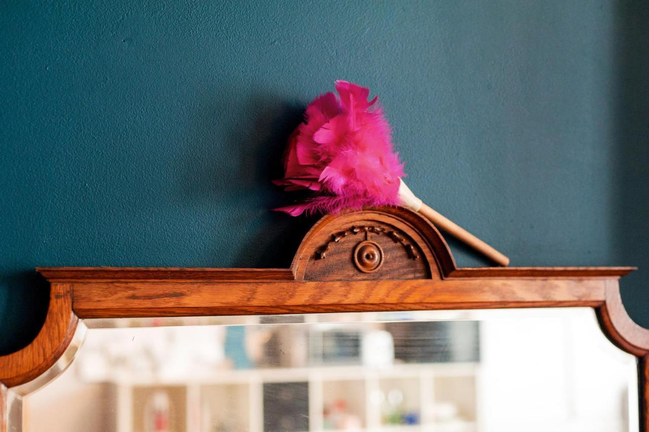 Homestay Boutique Style Large In Victorian Conversion