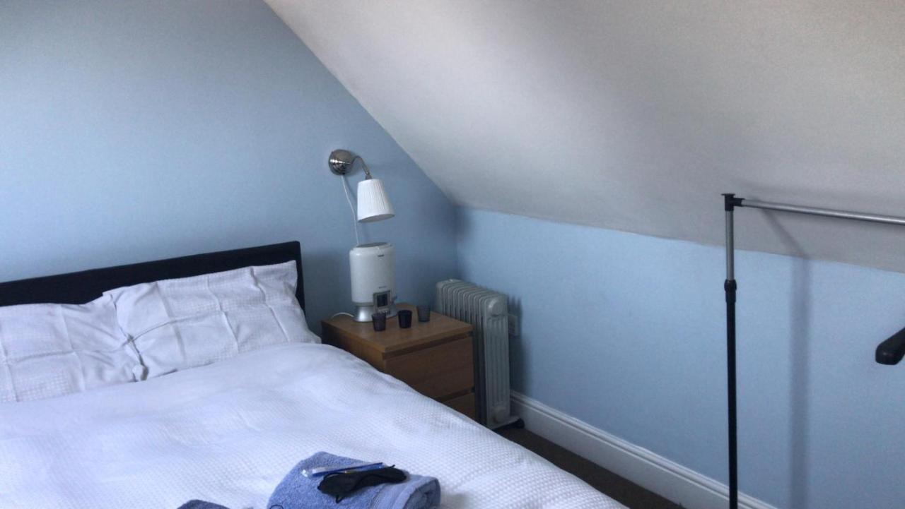 Beautiful Near Excel Center Homestay London