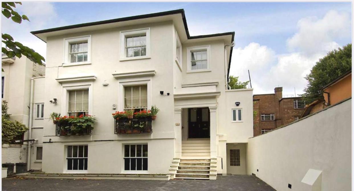 St Johns Wood 3 Bed Executive Apartment *