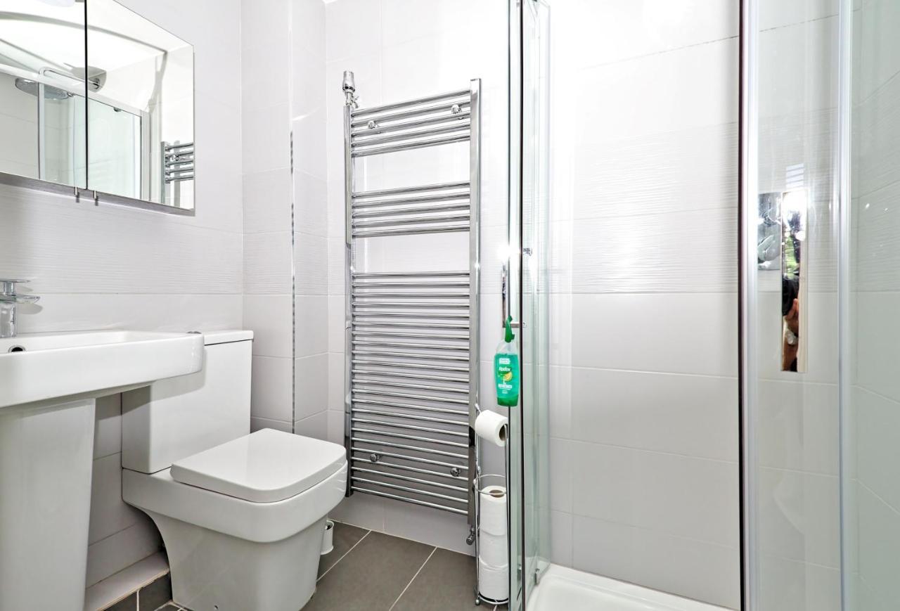 Harlinger Annexe Guest house London