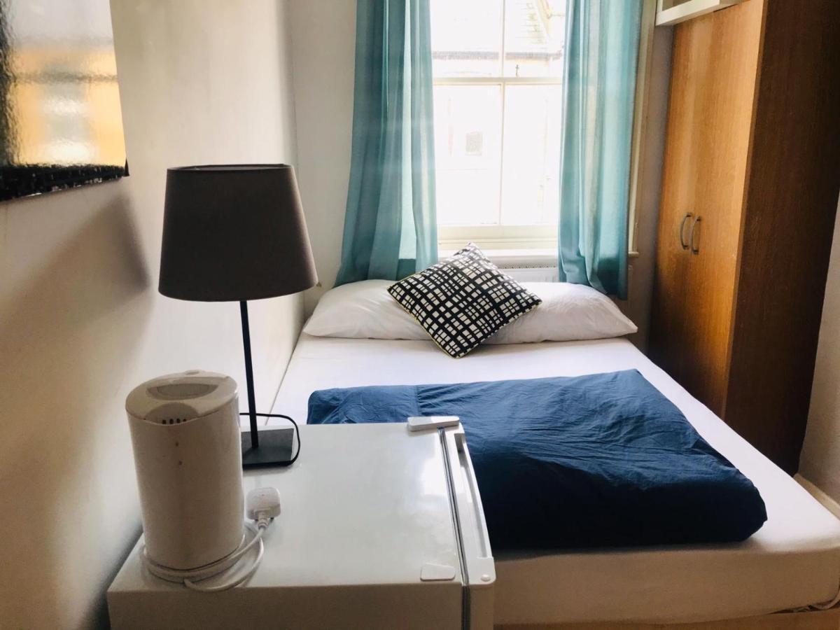 Guest house At 51 *