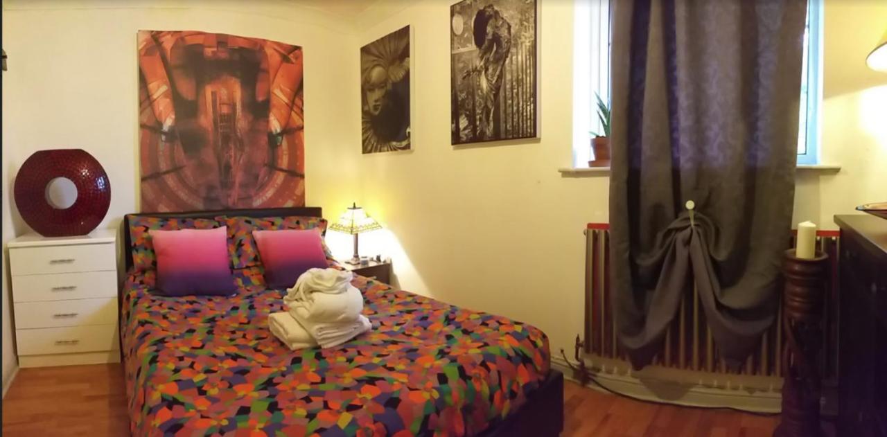 Privat overnatting Lovely Double Bedroom In Rotherhithe London