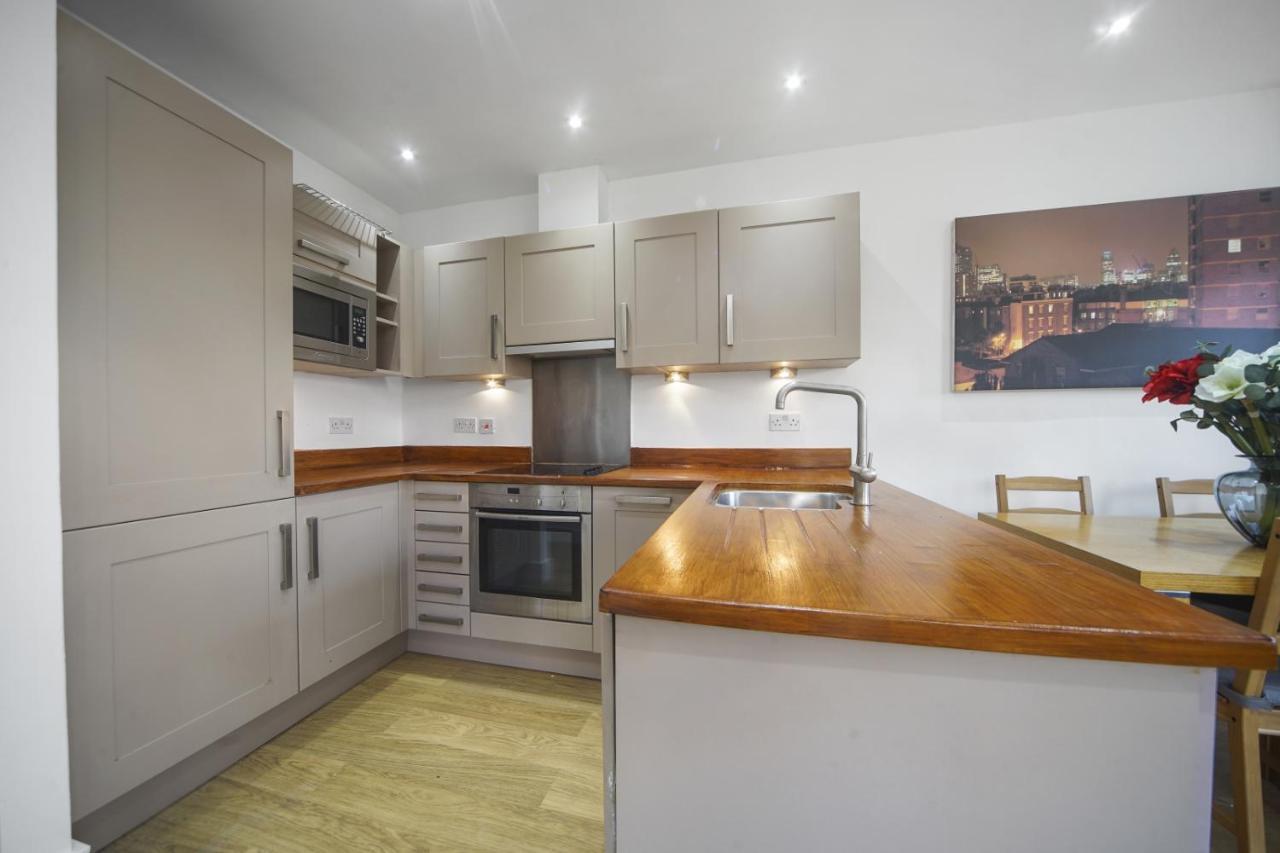 Modern 2 Bed By Tower Bridge Bridge Leilighet London