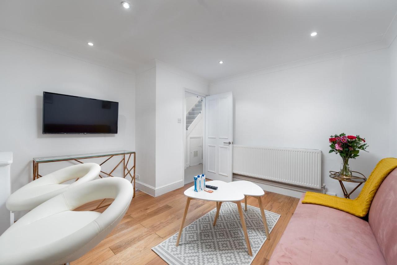 Apartment Anderson Street By Capital *