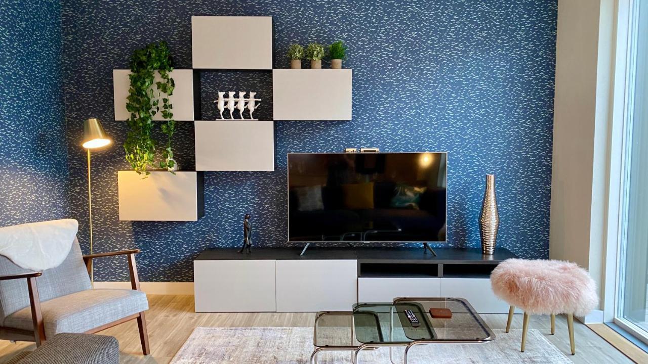 New Luxury 3-bed In The Heart Of The Olympic Park Apartment London