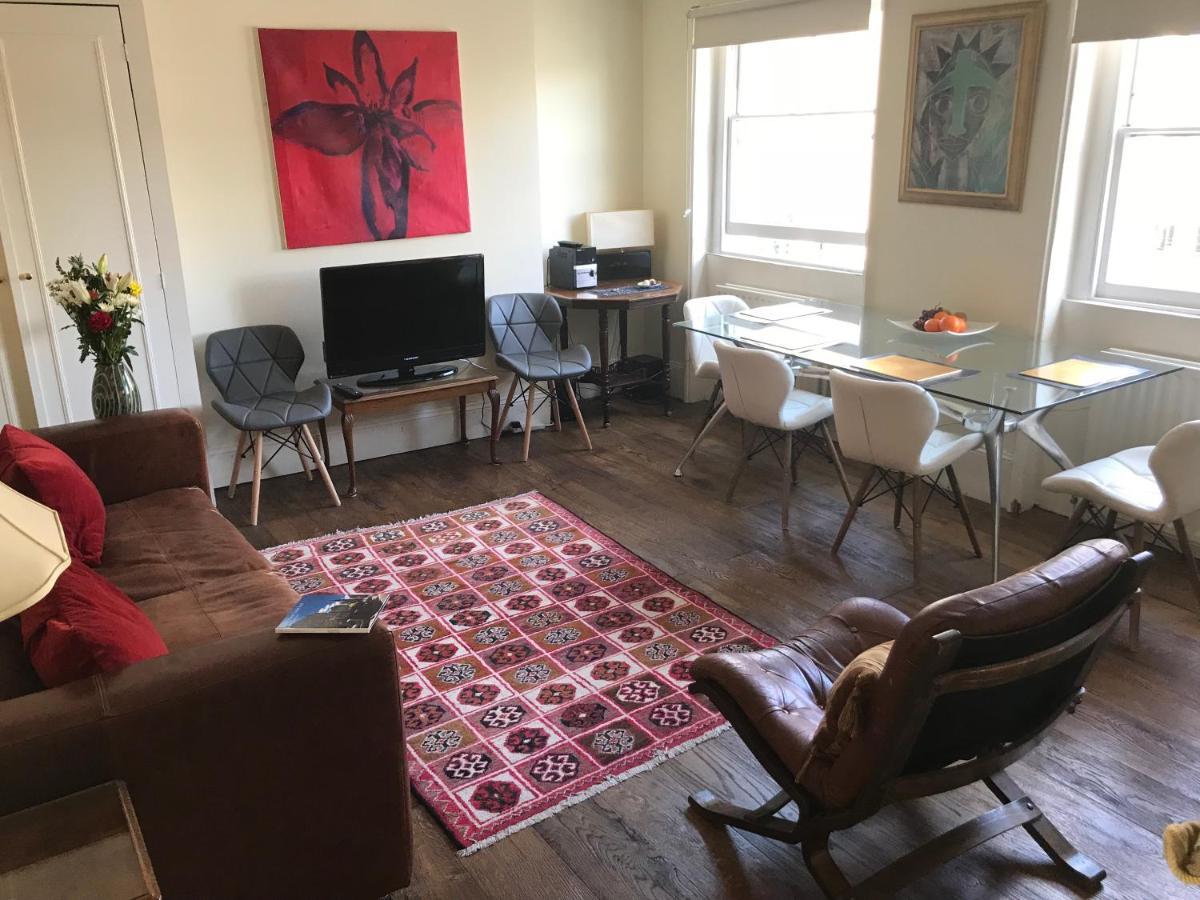 Griffin House Apartment *