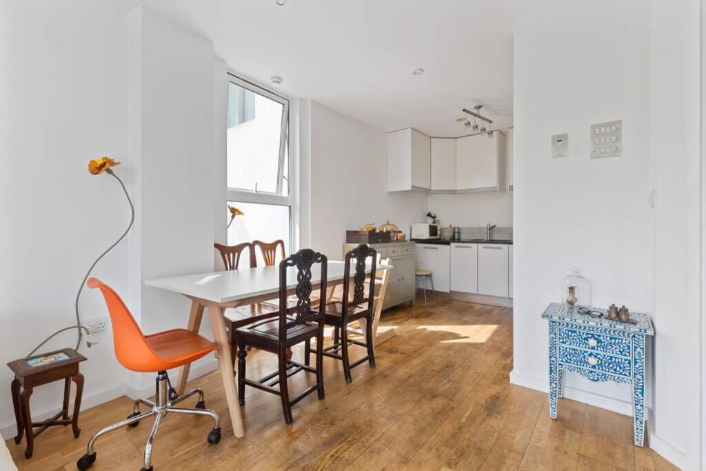 Stunning 1 Bed Canal View - Bethnal Green - Leilighet