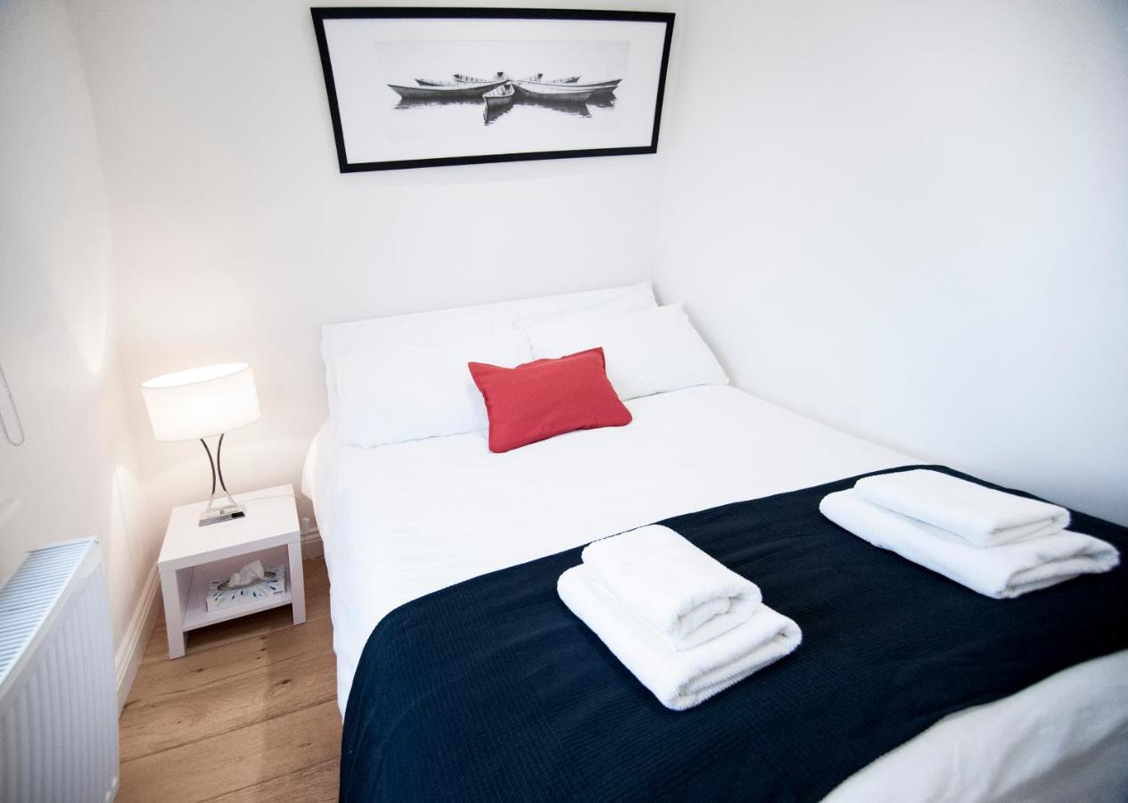 Leilighet Unique 2bed/2bath - Top Floor - Private Balcony